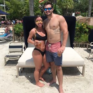 Meet your Posher, Evan